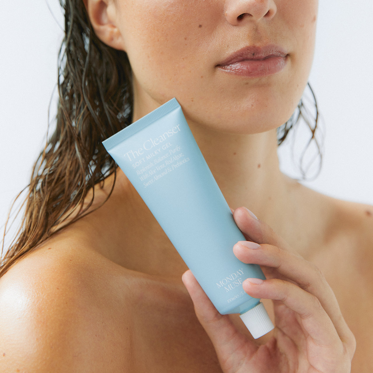Monday Muse The Cleanser - Soft Milky Gel