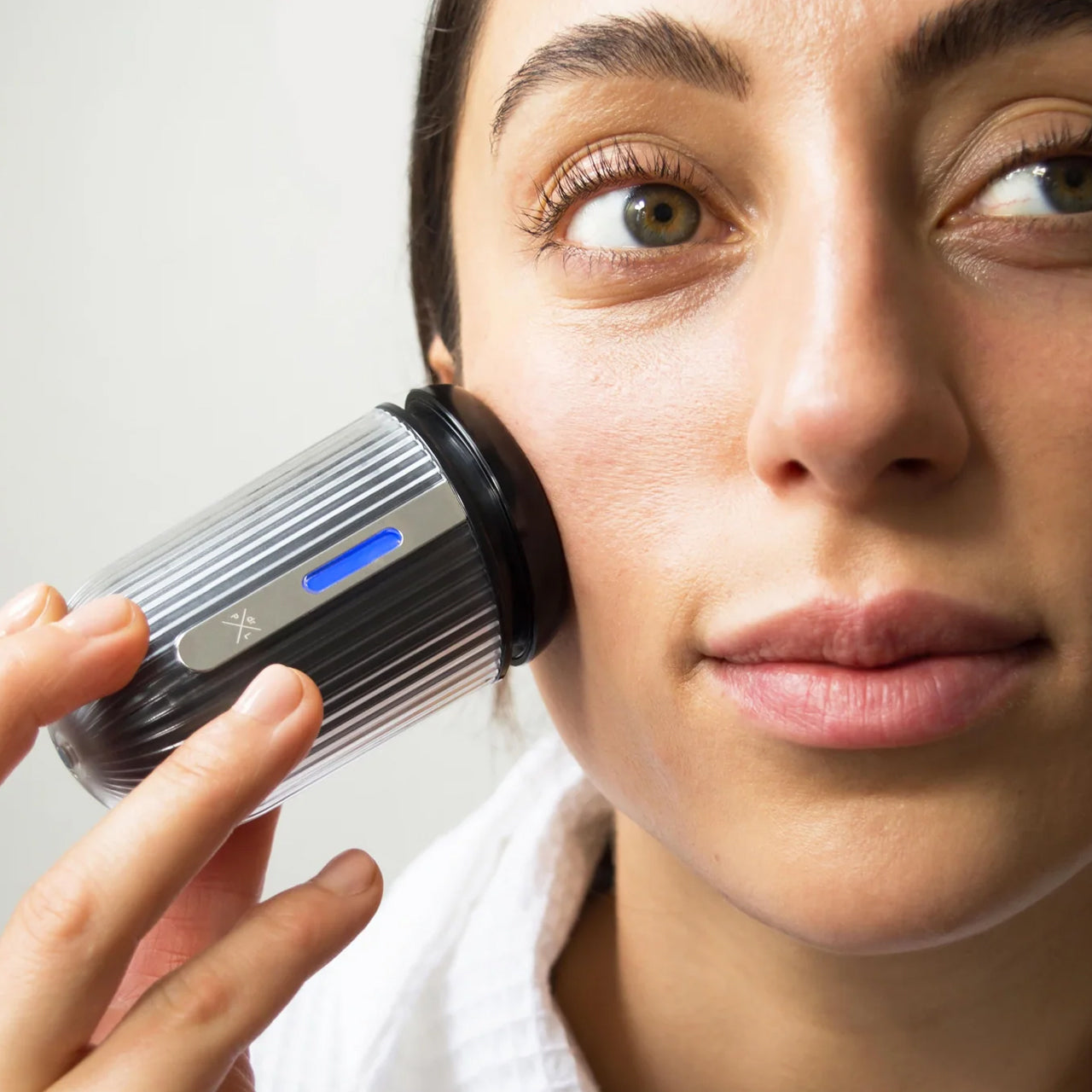 Dr. LEVY Switzerland The ThermoGlow Pro