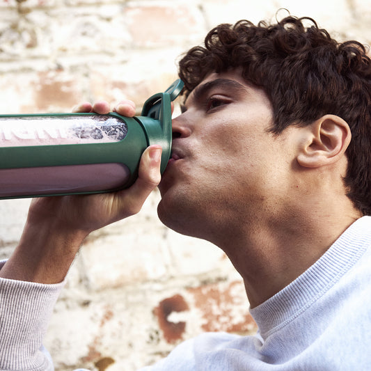 INDI Shaker Bottle With Whisk