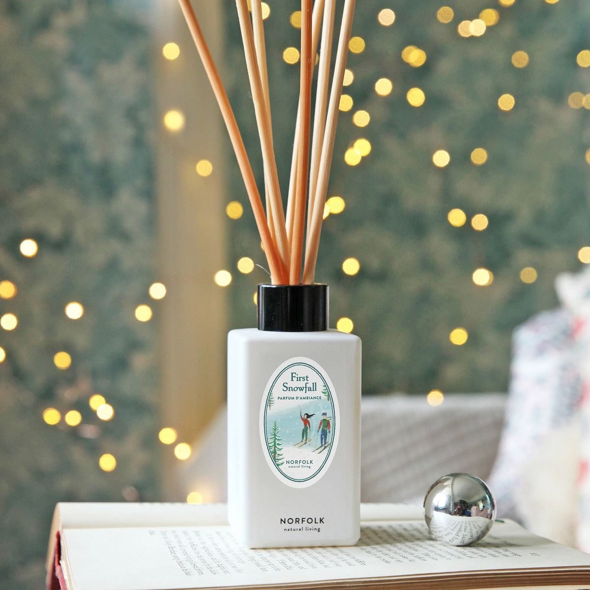 Norfolk Natural Living First Snowfall Christmas Diffuser Set